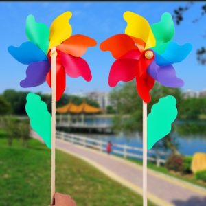 Mainan Kincir Angin Warna Warni, Plastic Windmill
